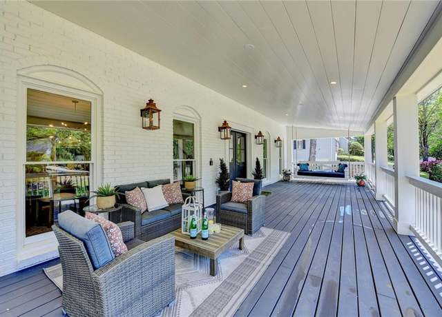 Property at 5567 Stapleton Dr, Dunwoody, GA 30338, 6 beds, 3.5 baths