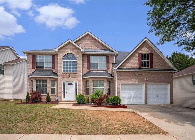 Property at 3740 Arminto Dr, Ellenwood, GA 30294, 6 beds, 3 baths