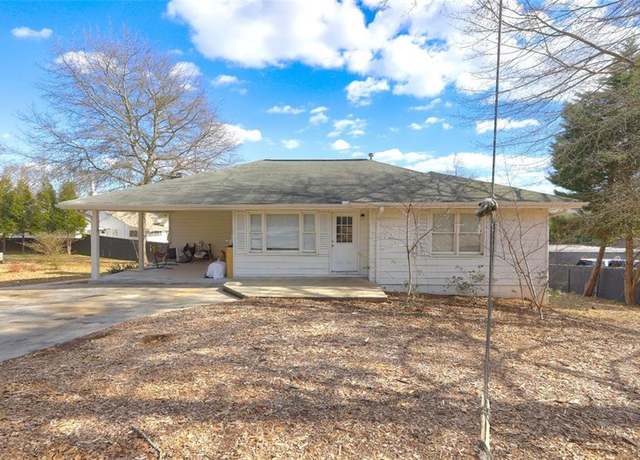 Property at 830 Forrest St, Roswell, GA 30075, 4 beds, 2 baths