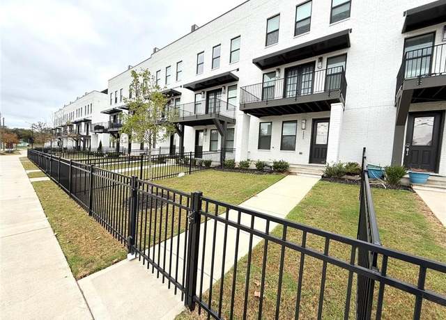 Property at 1031 Robert Smalls Way, Atlanta, GA 30318, 3 beds, 3.5 baths