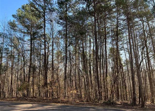 Property at 265 Hunters Gln, Maysville, GA 30558