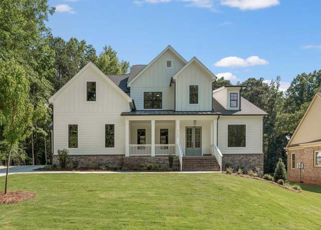 Property at 9135 Greenway Ct, Gainesville, GA 30506, 4 beds, 4 baths