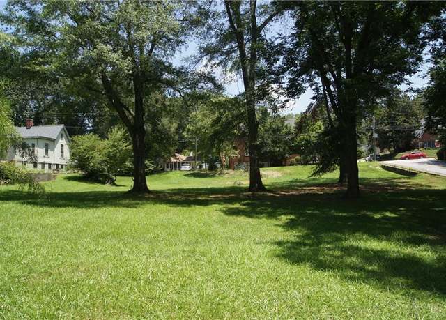 Property at 581 Bradford St NW, Gainesville, GA 30501
