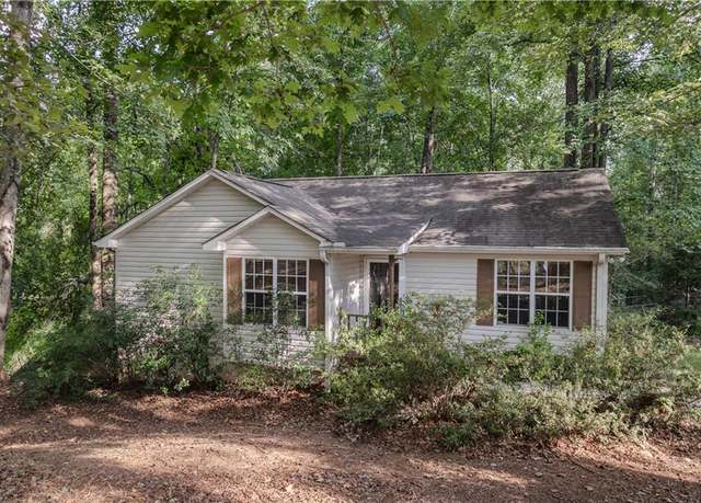 Property at 641 Horton Rd, Dahlonega, GA 30533, 3 beds, 2 baths