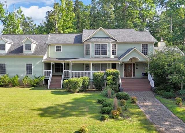 Property at 2 Stonebrook Dr SW, Rome, GA 30165, 4 beds, 3.5 baths