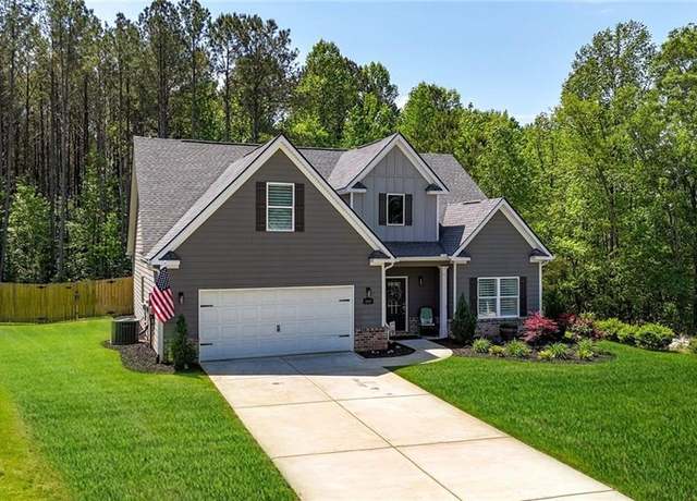 Property at 1668 Carriage Ct, Monroe, GA 30656, 4 beds, 3.5 baths