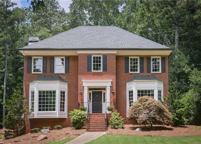 Property at 3528 W Hampton Dr NW, Marietta, GA 30064, 4 beds, 2.5 baths