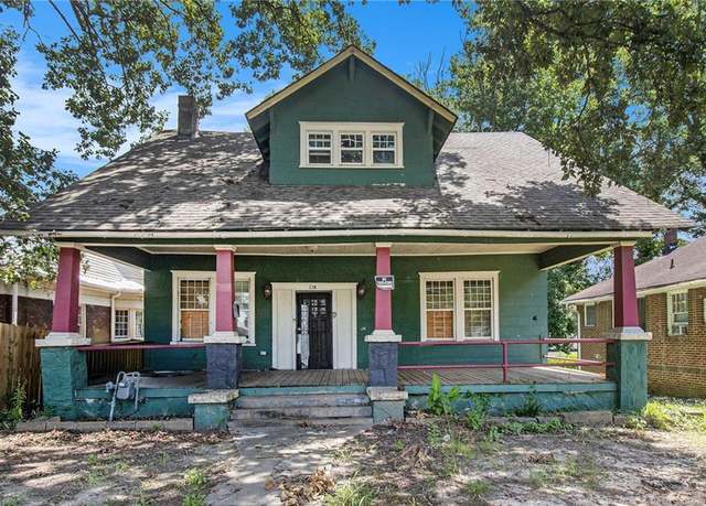 Property at 728 Cascade Ave SW, Atlanta, GA 30310, 3 beds, 2 baths