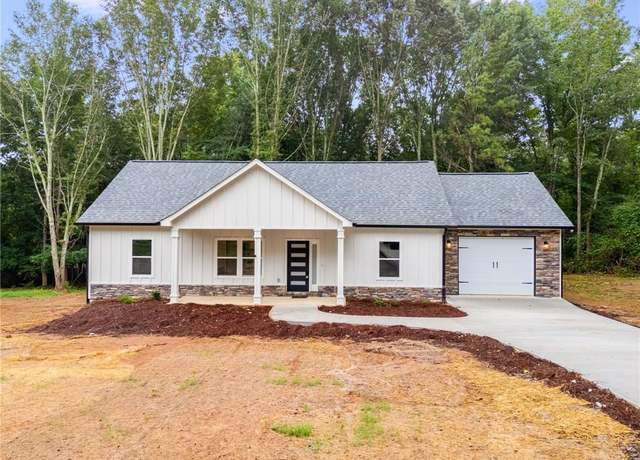 Property at 96 Old Bowdon Rd, Carrollton, GA 30117, 3 beds, 2 baths