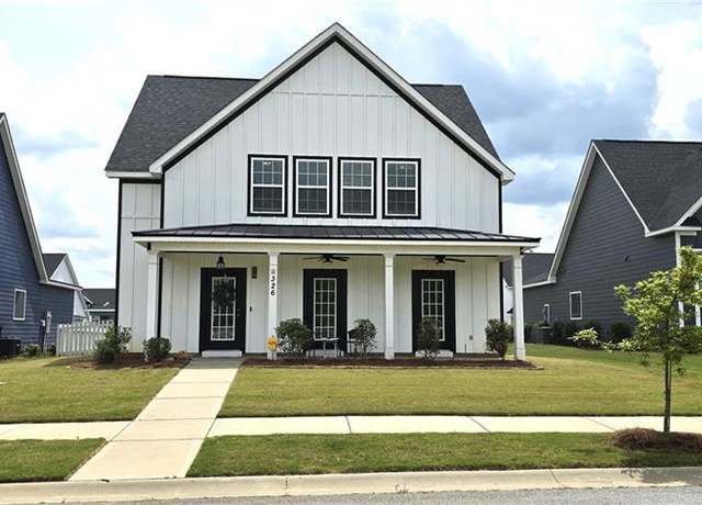 Property at 326 Barrow Ln, Grovetown, GA 30813, 4 beds, 2.5 baths