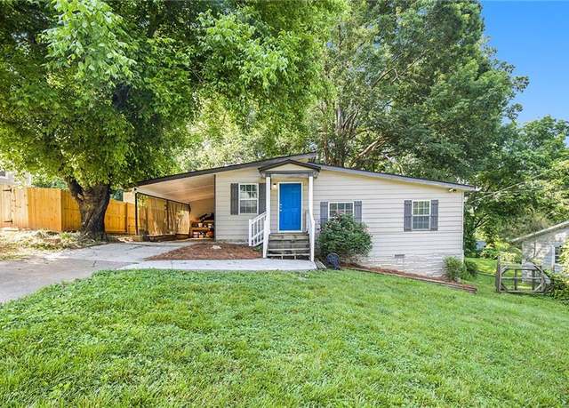Property at 1636 Mary George Ave NW, Atlanta, GA 30318, 3 beds, 1 bath