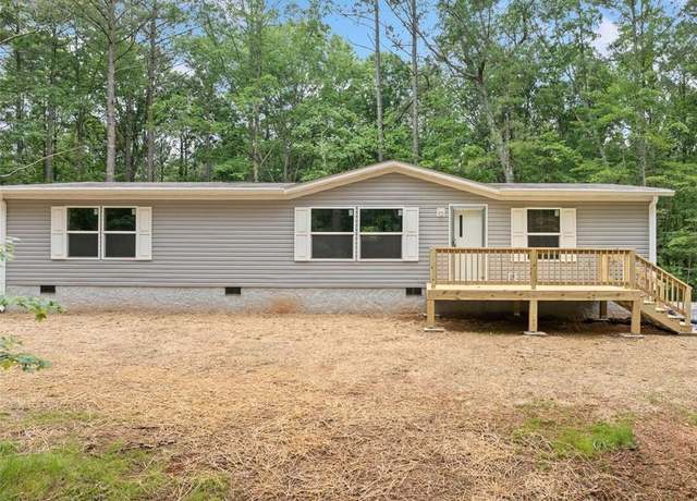 Property at 140 Jetty Dr, Ellijay, GA 30540, 3 beds, 2 baths