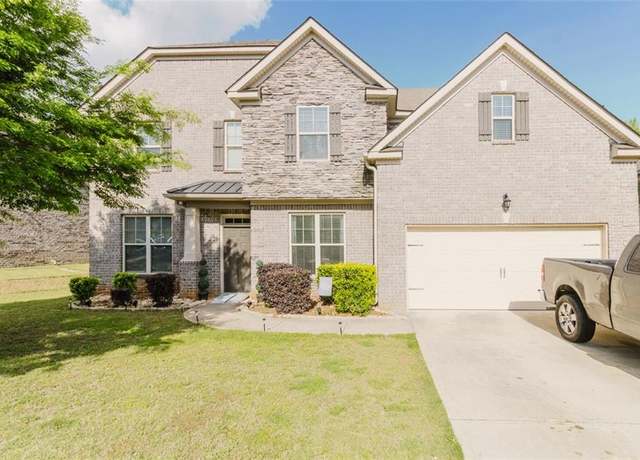 Property at 3241 Alhambra Cir, Hampton, GA 30228, 5 beds, 3 baths