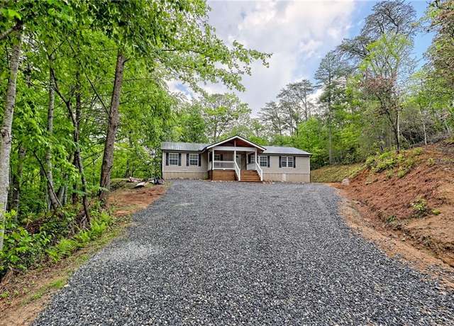 Property at 65 Redwood Ln, Tiger, GA 30576, 3 beds, 2 baths