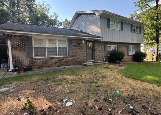 Property at 2783 Ashworth Cir, Snellville, GA 30078, 5 beds, 2 baths