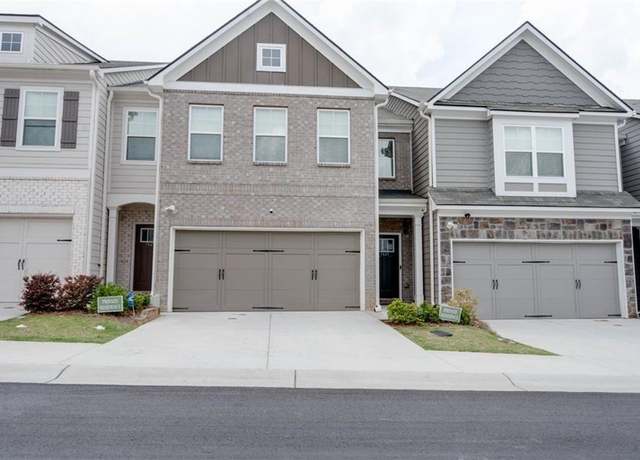 Property at 7621 Avalon Blvd, Fairburn, GA 30213, 3 beds, 2.5 baths
