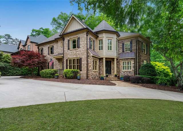 Property at 2260 Wood Falls Dr, Cumming, GA 30041, 6 beds, 6.5 baths