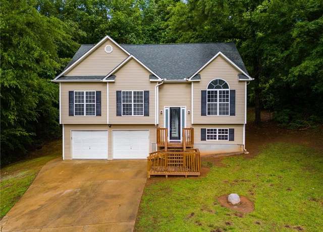 Property at 130 Opal Ln, Carrollton, GA 30116, 3 beds, 2 baths