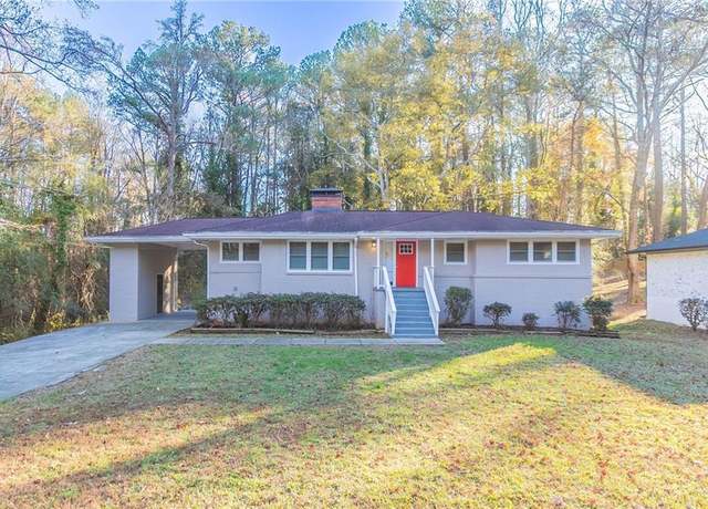 Property at 2836 Hedgewood Dr NW, Atlanta, GA 30311, 5 beds, 3 baths