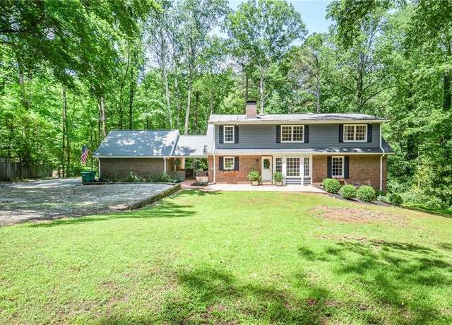 Property at 1216 Oleander Dr SW, Lilburn, GA 30047, 5 beds, 3 baths