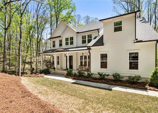 Property at 3560 Chattahoochee Rd, Cumming, GA 30041, 4 beds, 4 baths