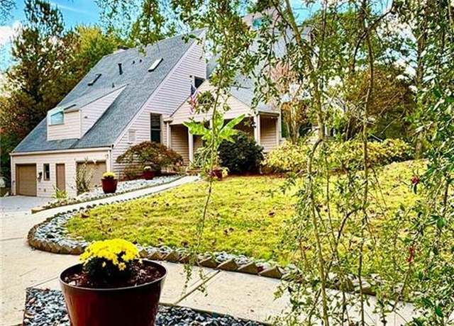 Property at 3810 Galloway Dr, Roswell, GA 30075, 4 beds, 4 baths
