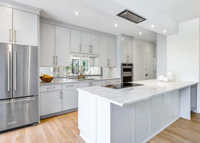 Property at 2575 Peachtree Rd NE Unit 6G, Atlanta, GA 30305, 2 beds, 2 baths