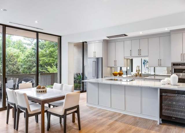Property at 2575 Peachtree Rd NE Unit 6G, Atlanta, GA 30305, 2 beds, 2 baths
