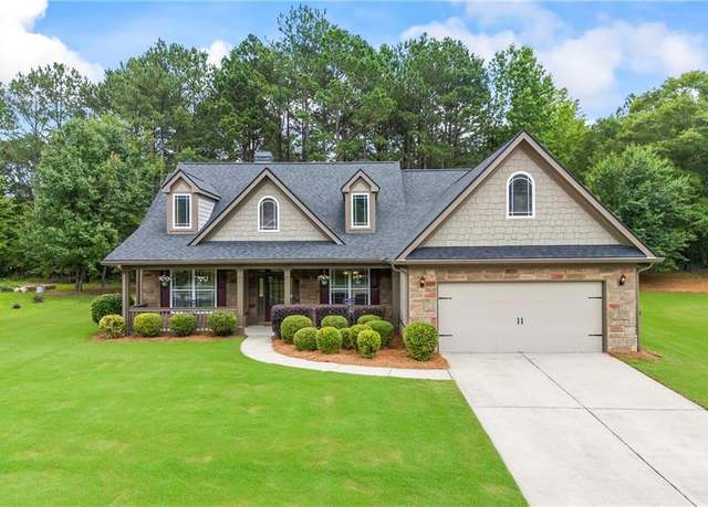 Property at 1524 Guthrie Crossing Dr, Loganville, GA 30052, 4 beds, 3 baths