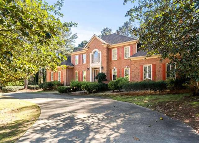 Property at 440 Dix Lee On Dr, Fayetteville, GA 30215, 5 beds, 4.5 baths