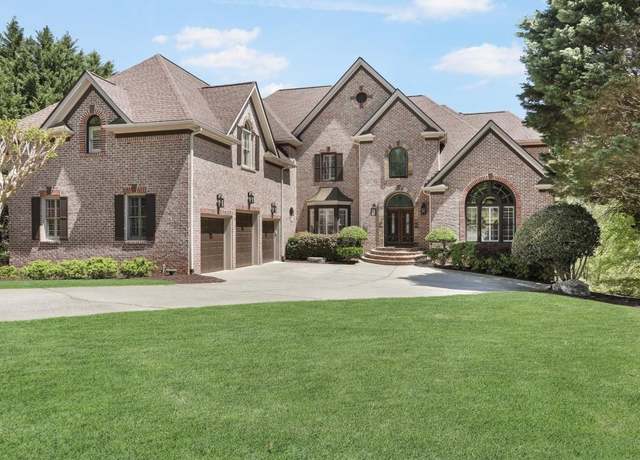 Property at 560 Brook Manor Dr, Johns Creek, GA 30022, 5 beds, 6.5 baths