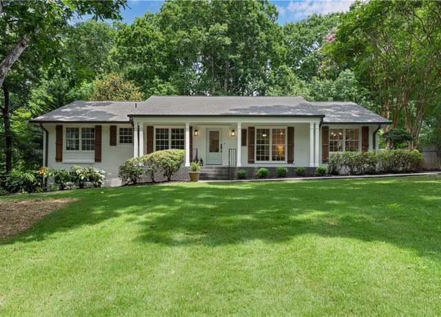 Property at 4309 King Valley Dr SE, Smyrna, GA 30082, 3 beds, 3 baths