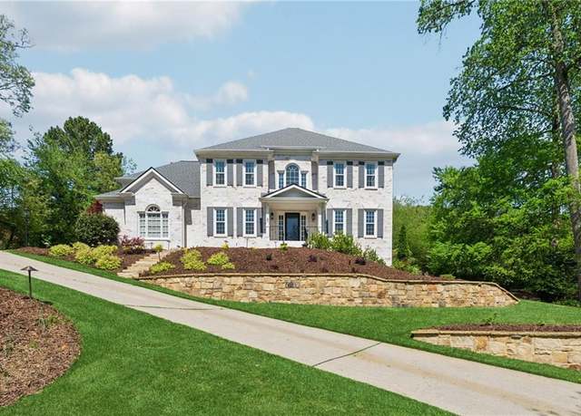 Property at 590 Kensington Farms Dr, Milton, GA 30004, 5 beds, 4.5 baths