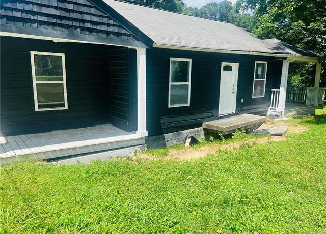 Property at 447 Birney St NE, Marietta, GA 30060, 3 beds, 2 baths