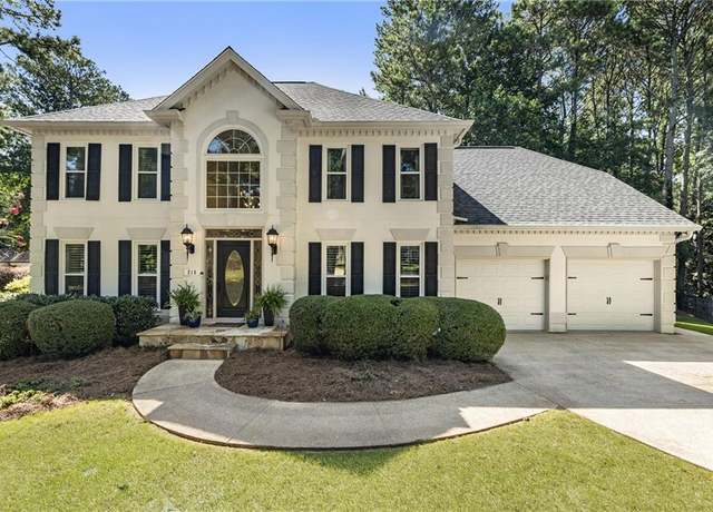 Property at 215 Lake Pines Pointe, Alpharetta, GA 30005, 5 beds, 3.5 baths