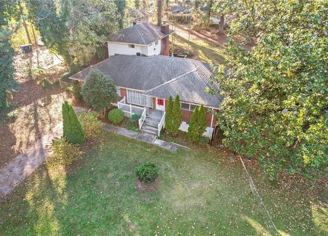 Property at 2081 Dodson Dr SW, Atlanta, GA 30311, 4 beds, 2.5 baths