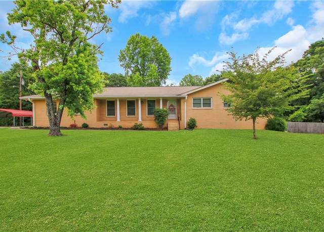 Property at 3332 Oak Grove Rd, Loganville, GA 30052, 3 beds, 2 baths