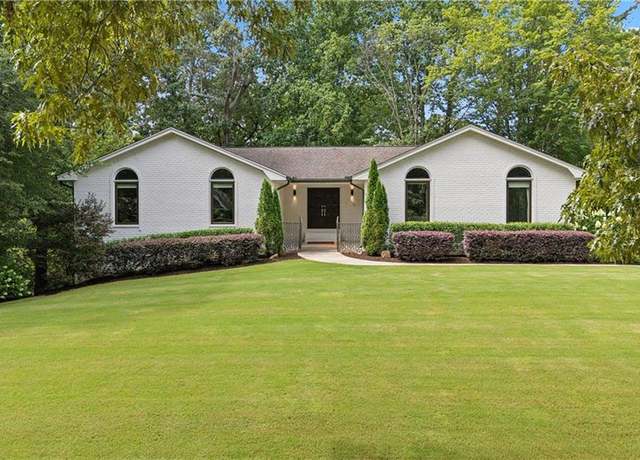 Property at 1331 Hampton Hall Dr NE, Brookhaven, GA 30319, 4 beds, 3.5 baths