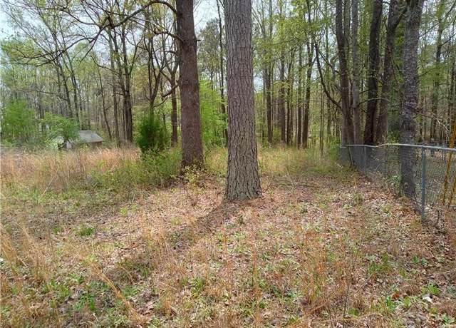 Property at 75 Luther Cir, Villa Rica, GA 30180