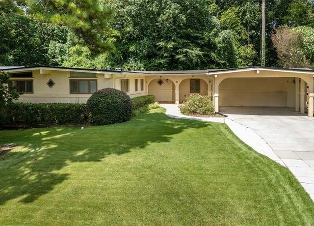 Property at 1190 Arborvista Dr NE, Atlanta, GA 30329, 4 beds, 3 baths