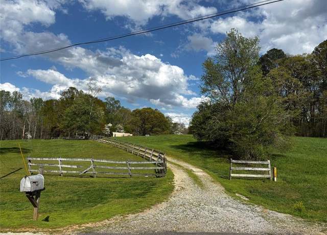 Property at 1645 Frank Bruce Rd, Dawsonville, GA 30534, 3 beds, 1.5 baths