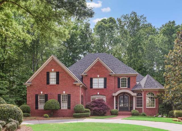 Property at 63 Lewellen Dr, Marietta, GA 30064, 5 beds, 5.5 baths
