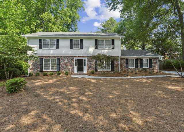 Property at 4696 Devonshire Rd, Dunwoody, GA 30338, 4 beds, 3.5 baths