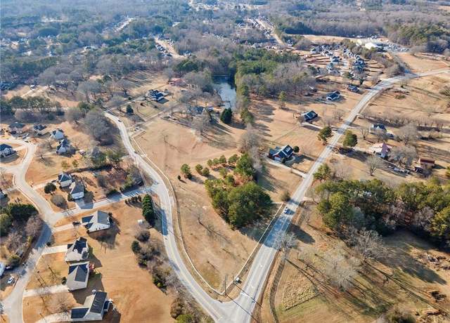 Property at 5400 Hill Rd SW, Powder Springs, GA 30127