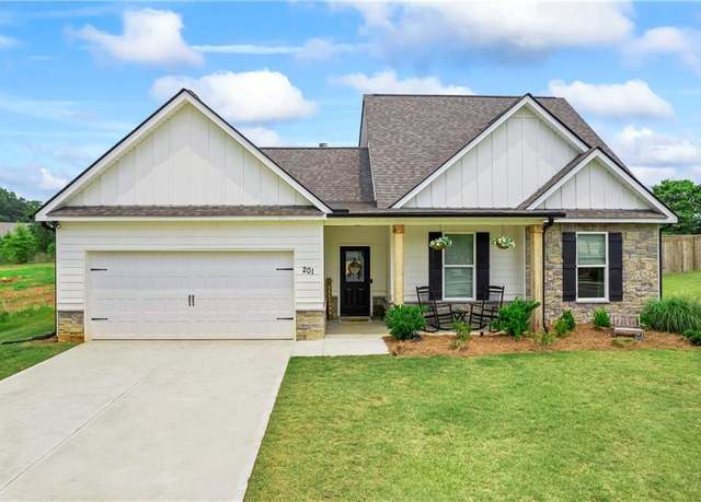 Property at 201 Squirrel Run Run, Good Hope, GA 30641, 4 beds, 3.5 baths