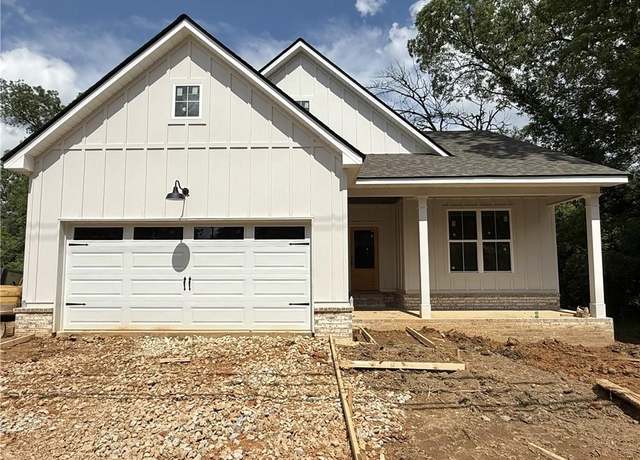 Property at 4493 Stone Mountain St, Tallapoosa, GA 30176, 3 beds, 2 baths
