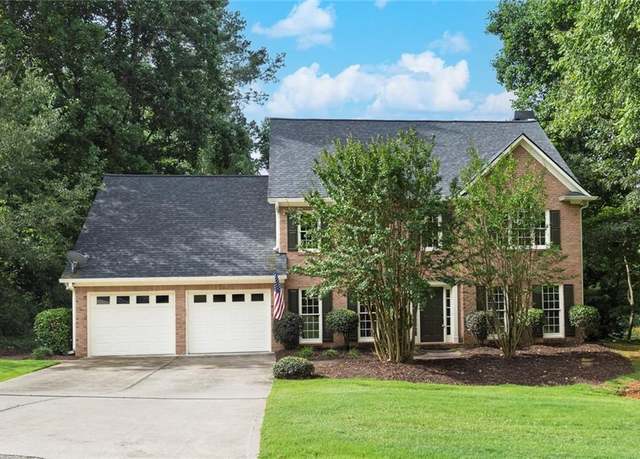 Property at 2031 Greyfield Dr NW, Kennesaw, GA 30152, 4 beds, 2.5 baths