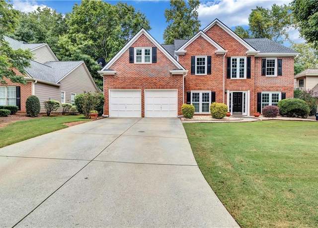 Property at 1450 Grovehurst Dr, Marietta, GA 30062, 5 beds, 3 baths