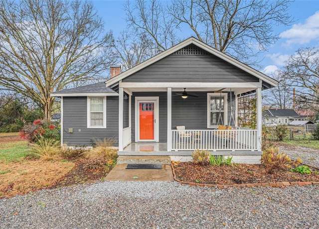 Property at 121 Norris St, Monroe, GA 30655, 2 beds, 1 bath