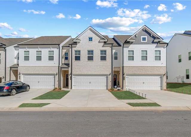 Property at 903 Eagle Ave, Riverdale, GA 30296, 3 beds, 2.5 baths